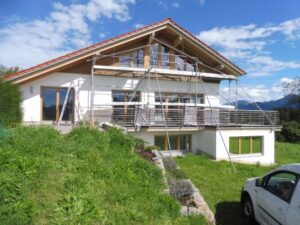 Fassaden-/Holzrenovierung inkl. Gerüstbau