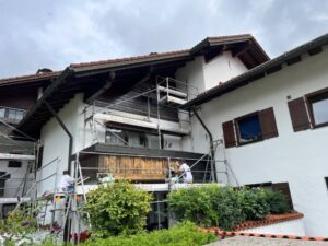 Fassaden-/Holzrenovierung inkl. Gerüstbau