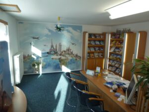 Fototapete in Reisebüro